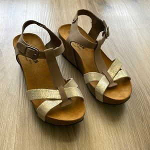 - Plankton -   Wedge Sandal